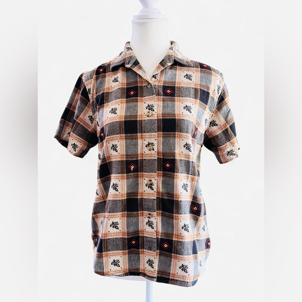 Vintage Victoria Jones Petites Plaid Button Up Shirt Embroidered PM